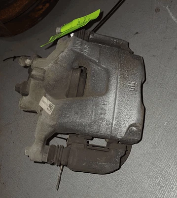 Bremssattel vorn Links CHEVROLET (DAEWOO) ORLANDO (J309) 1.8 GPL Mnv e5369c - Bild 1 von 4