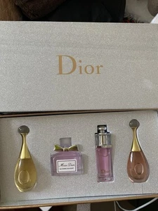 Dior Perfume Box - Picture 1 of 6