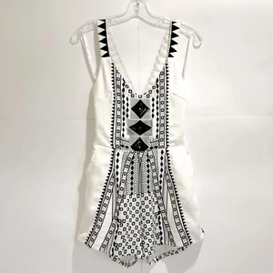 MINKPINK Eco Warrior Print Mix Cross Back Romper in White/Black Size S - Picture 1 of 4