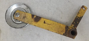 John Deere 425 445 455 Mähdeck 60" Spannarm Riemenscheibe Riemenspanner - Bild 1 von 1