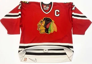 Nike Authentic Chicago Blackhawks CHELIOS #7 NHL Hockey Jersey Sz 52 Red Canada - Picture 1 of 16