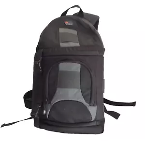 Lowepro Toploader Pro 65 AW Camera Bag for pro DSLR with short zoom - Picture 1 of 18