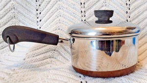 Revere Ware 1 1/2 Quart Saucepan & Lid Copper Clad Bottom 1.5 Qt Clinton ILL 93b - Foto 1 di 10