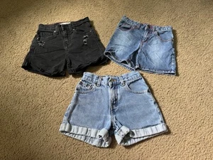 Girls Jean Shorts Size 7 Lot Of 3 Pairs Levi’s Faded Glory Adjustable Waistband - Picture 1 of 15