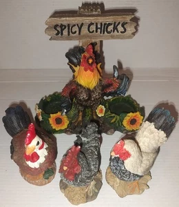 Gallo Pollitos Picantes Sal y Pimienta Coctelera Soporte Con Gallinas Lote de 4 Piezas - Imagen 1 de 1