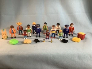 Playmobil Flugzeug Pilot Copilot Arbeiter Passagier Figuren 13 Stück mit Acc - Bild 1 von 7