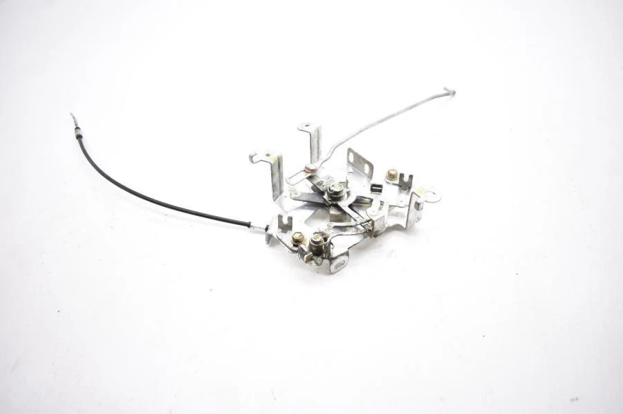 2000-2006 TOYOTA TUNDRA PASSENGER RIGHT REAR DOOR HANDLE ACTUATOR  - Image 1 of 4