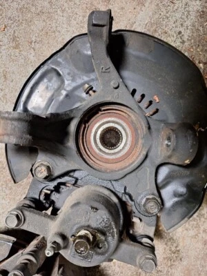 Conjunto de cojinete de rueda y buje Toyota Yaris 2015 delantero derecho derecho derecho Foto 1 de 2