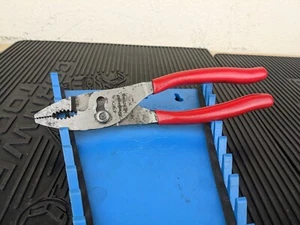 #bd952 Snap On 47ACP - 8" Long, Red Soft Griped, Slip Joint Pliers/Cutters-USA - Picture 1 of 15