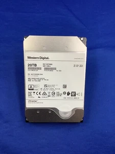WUH722020BL5204 WD Ultrastar DC HC560 20 TB 7200 RPM SAS 12 Gb/s 512e 3,5" HDD - Foto 1 di 5