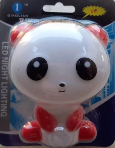 Luce Notturna Per Bambini Con Interruttore Luce LED 1 Watt Tensione 220 Volt - Foto 1 di 4