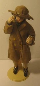 RARO Original PARCRAFT 12" Muñeca con Soporte COLONIAL TOWN CRIER ¡¡Excelente!! ¡Sin precio base!! - Imagen 1 de 7