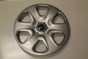 2012-2018 FORD FOCUS 15" wheel cover hub cap 7061 P/N CM5C-1130-ANA - Picture 1 of 2