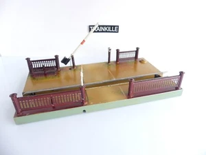 MÄRKLIN SPUR O MANUELLER BAHNÜBERGANG MODULAR - Bild 1 von 10