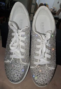 De Blossom Collection- Cherry-100 Beautiful White Sneakers Shoes, Sz 10 - Picture 1 of 5