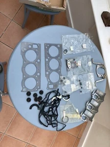 Genuine Toyota 4 Runner V6 Petrol Head Gasket Set 1994 - Picture 1 of 1