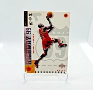 Michael Jordan - 1998-99 Upper Deck #290 H99 - Chicago Bulls - Picture 1 of 2