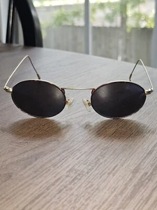 Neostyle Y2k Matrix College 11A 356 Sonnenbrille goldfarben Germany minimalistisch - Bild 1 von 8