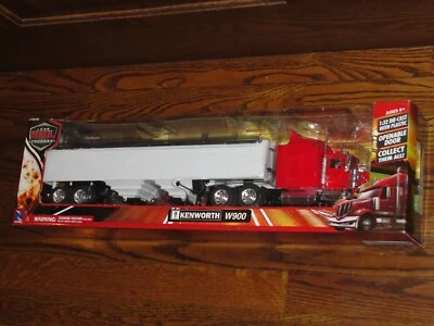 NEW RAY KENWORTH W900 LONGHAULER WITH GRAIN TRAILER SEMI 1:32 SCALE Diecast - Image 1 of 4