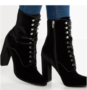 Black velvet lace up booties Steve Madden 8.5 Evolved Ankle Boots - Picture 1 of 19