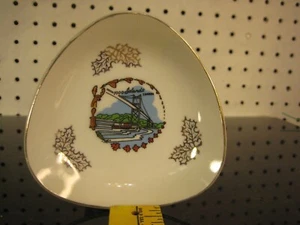 1000 Thousand Islands Bridge Canada Souvenir Small Collector Plate - Picture 1 of 5