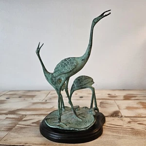 Vintage Bronzeguss KRANICHE Skulptur Lilie Pad Sockel asiatische Statue Kunst Vögel - Bild 1 von 14