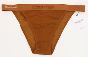Tanga Calvin Klein QF7347 "Intrinsic" gamba alta, pizzo elasticizzato, perizoma, marrone nuovo con etichette - Foto 1 di 5