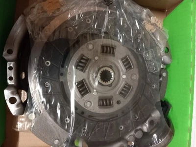 VALEO 3 PIECE CLUTCH KIT 821258 FORD ESCORT ''NEW'' - Image 1 of 4