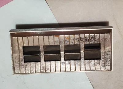 Interruptor de ventana eléctrica de 4 vías Chrysler 300/Desoto/New Yorker LH/Drivers 1960-62 Foto 1 de 3