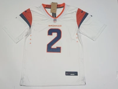 Camiseta deportiva blanca Patrick Surtain II #2 Denver Broncos Game on-Field para hombre Foto 1 de 3