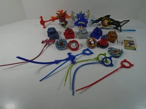 KONVOLUT HASBRO BEYBLADE TEILE & STÜCKE (ANSEHEN) - Bild 1 von 7