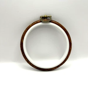 Embroidery Hoop - 3.5in Inner Diameter - Woodgrain Style - Picture 1 of 3