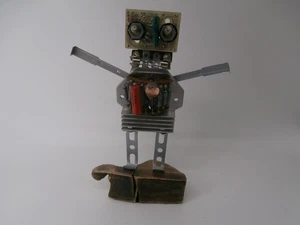 Hand Made, Abstract Human Sculpture Art, Unique, Metal Wood ,signed #6 - Picture 1 of 18