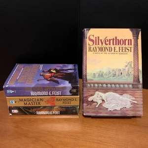 Riftwar Saga 1-4 Magician Apprentice Master, Silverthorn, A Darkness at Sethanon - Picture 1 of 9
