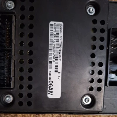 Módulo de control de carrocería usado se adapta a: Jeep Grand Cherokee 2001 control de carrocería BCM LH tablero Foto 1 de 3