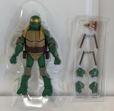 Figura DC Batman VS Teenage Mutant Ninja Turtles TMNT Miguel Ángel 100% Completa Foto 1 de 3