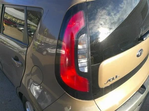 Driver Left Tail Light Model Incandescent Fits 14-19 SOUL 2349635 - Imagen 1 de 12