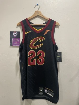 Customed Nike Cleveland Cavaliers James statement Finals Authentics jersey 44 - Image 1 of 4
