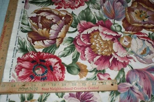 5th Avenue Designs Large Flower Gold Highlight Home Decor Fabric 54W x 1Yd +13"" - Picture 1 of 3