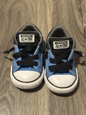 Boys 6 Toddler Converse Slip On Shoes Blue & Black - Image 1 of 4