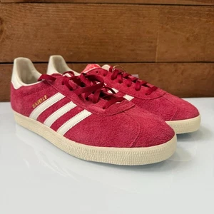 Adidas Gazelle Originals Men’s 11.5 Red Suede Classic 3-Stripes Low Top Retro NW - Picture 1 of 10