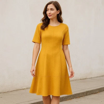 Vestido para mujer London Times 10 dorado texturizado floral acampanado retro mod femenino Foto 1 de 4