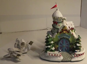 Hawthorne Village Watch Tower Reindeer Barn Rudolph Christmas Town Village COA - Picture 1 of 24