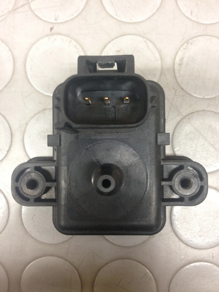 FORD FOCUS (2001-2004) 1.8 DIESEL 85KW 3P SENSORE PRESSIONE - Immagine 1 di 1