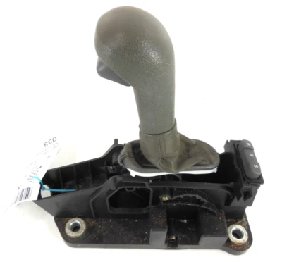 1998 98 Volvo V70 Automatic Transmission Floor Shifter OEM - Image 1 of 4