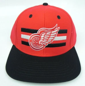 DETROIT RED WINGS NHL VINTAGE SNAPBACK RETRO 2 TONOS BILLETE PLANO GORRA SOMBRERO ¡NUEVO! BAR - Imagen 1 de 5