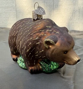 OLD WORLD CHRISTMAS GRIZZLY BEAR GLASS CHRISTMAS ORNAMENT Christmas Tree EUC - Picture 1 of 6