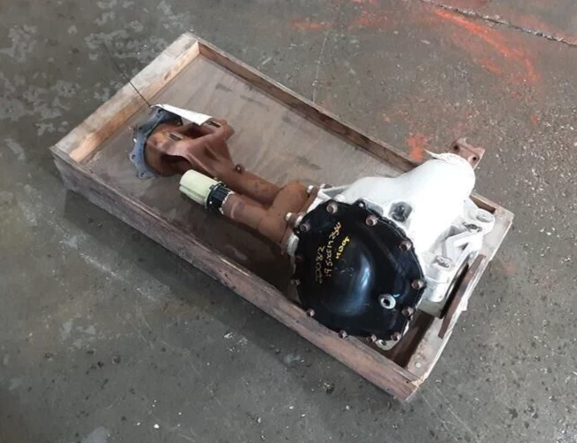 Chevy Silverado 2500 2017-2019 conjunto de portador diferencial delantero relación 4,10 Foto 1 de 4