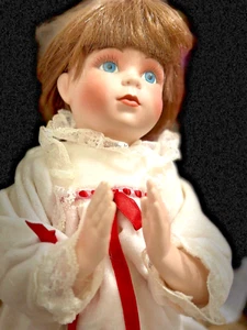 THE HAMILTON COLLECTION - A CHRISTMAS PRAYER 1991 - Picture 1 of 5