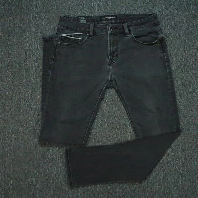 Pantalones de mezclilla Cult Of Individuality para hombre 32x33 negros ajustados cinco bolsillos Foto 1 de 4